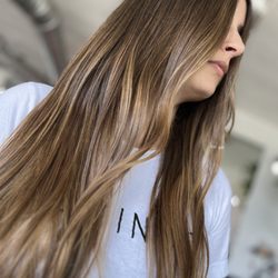 Mane Fixation - Balayage and haircut by Cinthia Origgi