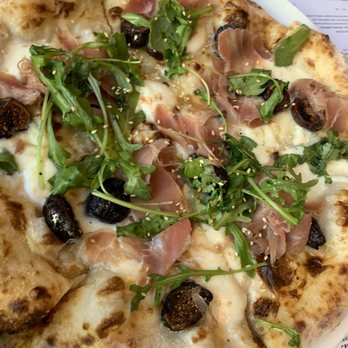 Sixty Vines - Fig Pizza - New American Near Me - Dallas, Texas Sixty Vines - Fig Pizza - New American Near Me - Dallas, Texas