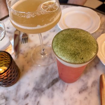 Known Associates - Bees knees & NA cocktail - Wine Bars Near Me - Philadelphia, Pennsylvania