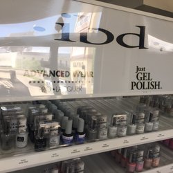 Nail World Beauty Products - Gel polish with matching lacquer!