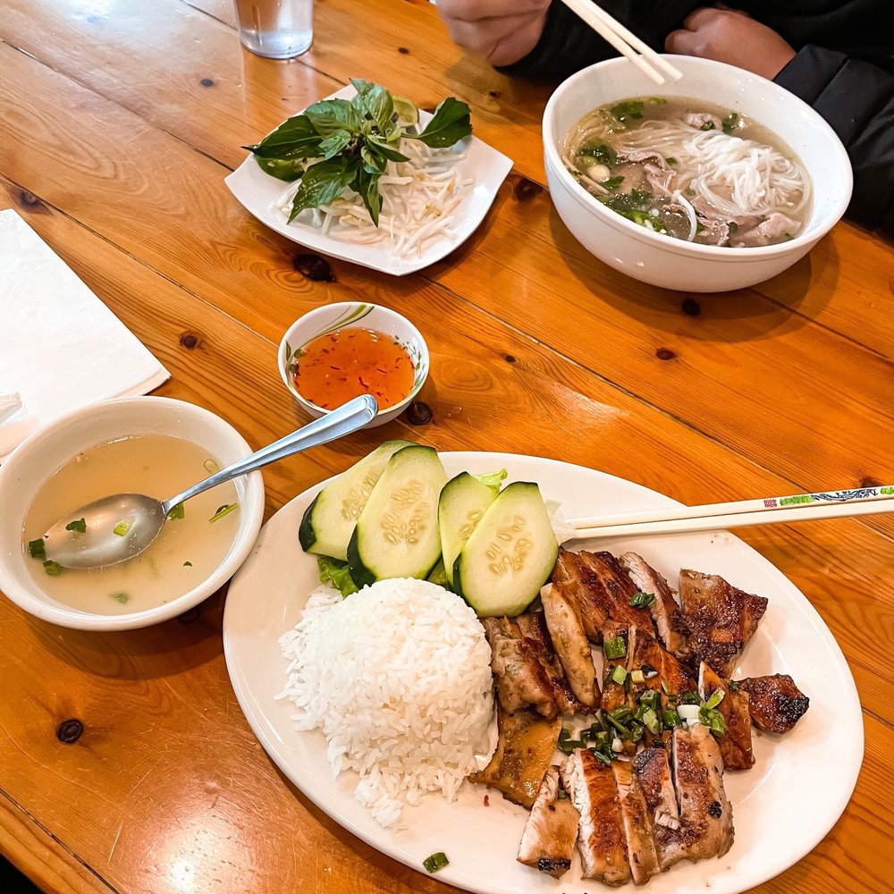 Pho Dalat Vietnamese Restaurant - 27. Rice with Chicken 4. Beef Pho - Vietnamese Near Me - Chesapeake, Virginia