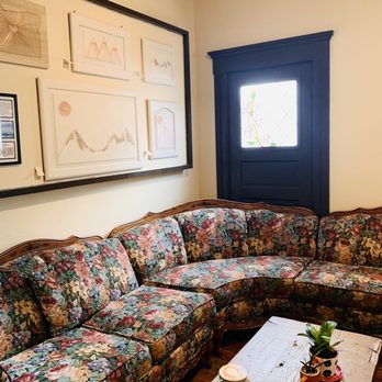 The Commons Cafe and Taproom - Cute corner - Coffee & Tea Near Me - Bend, Oregon The Commons Cafe and Taproom - Cute corner - Coffee & Tea Near Me - Bend, Oregon