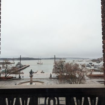 Rådhuset / Oslo City Hall - View of harbour - Landmarks & Historical Buildings Near Me - Oslo, 03 Rådhuset / Oslo City Hall - View of harbour - Landmarks & Historical Buildings Near Me - Oslo, 03