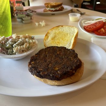 Rick's Diner - Veggie burger with macaroni salad - Diners Near Me - Port St Lucie, Florida Rick's Diner - Veggie burger with macaroni salad - Diners Near Me - Port St Lucie, Florida