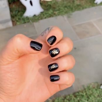 Diamond Nail Spa - Gel manicure - Nail Salons Near Me - Tarrytown, New York