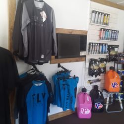 FLY Jerseys, VP Utility Containers.