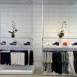 Shoe Palace