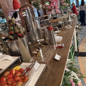 Hotel del Coronado, Curio Collection by Hilton - Elegant surroundings phenomenal service - Coronado, CA
