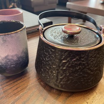 Hanami Sushi & Sake Bar - Hot Green Tea - Sushi Bars Near Me - Carmel, Indiana