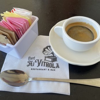 Cafe Mi Vitrola - Cuban Coffee - Dance Clubs Near Me - Miami Lakes, Florida