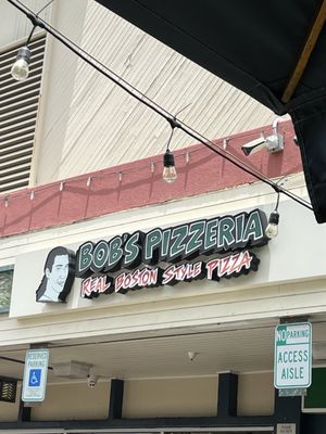 Bob's Pizzeria by null