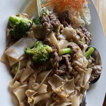 Coco Thai Cuisine - Pad See Eu Noodles - Thai Near Me - Orlando, Florida Coco Thai Cuisine - Pad See Eu Noodles - Thai Near Me - Orlando, Florida