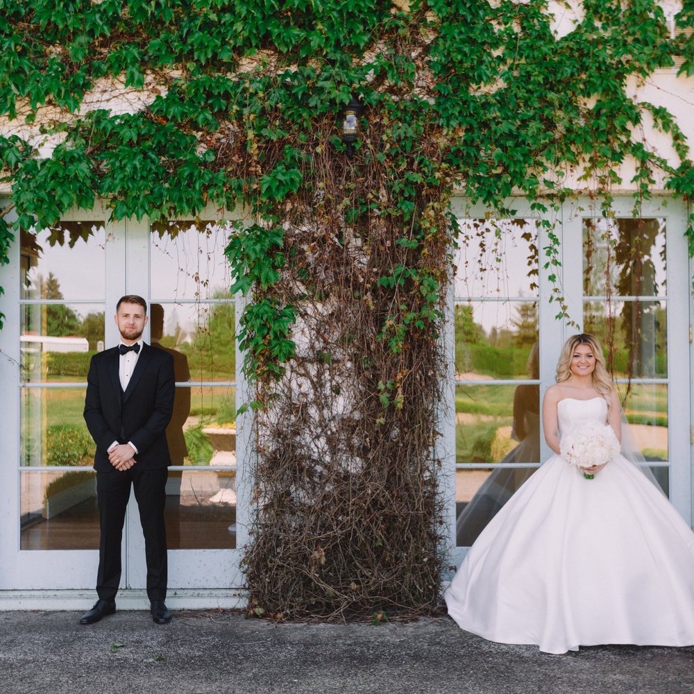 Falcusan Photography - Photographers Near Me