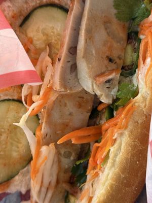 Dragon Star Oriental Foods by null