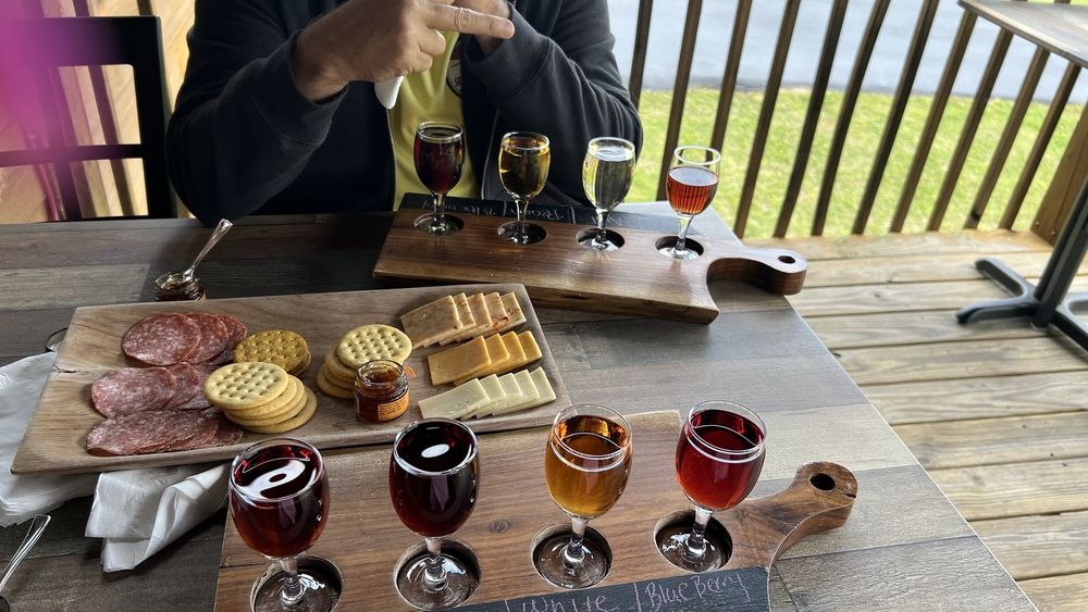 Tennessee Mountain View Winery  - vineyard in Sevierville, TN