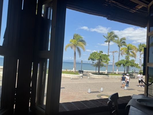 Oyster Grill de La Docena by null