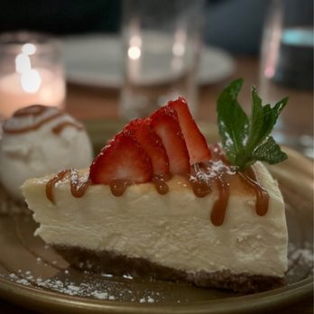 Dagon - Cheesecake - Bars Near Me - New York, New York