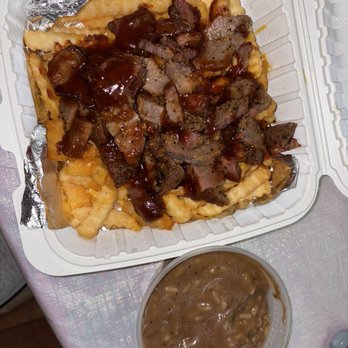 Beola's Chicken & Waffles - Bbq brisket fries, rice and gravy - Barbeque Near Me - Upland, California