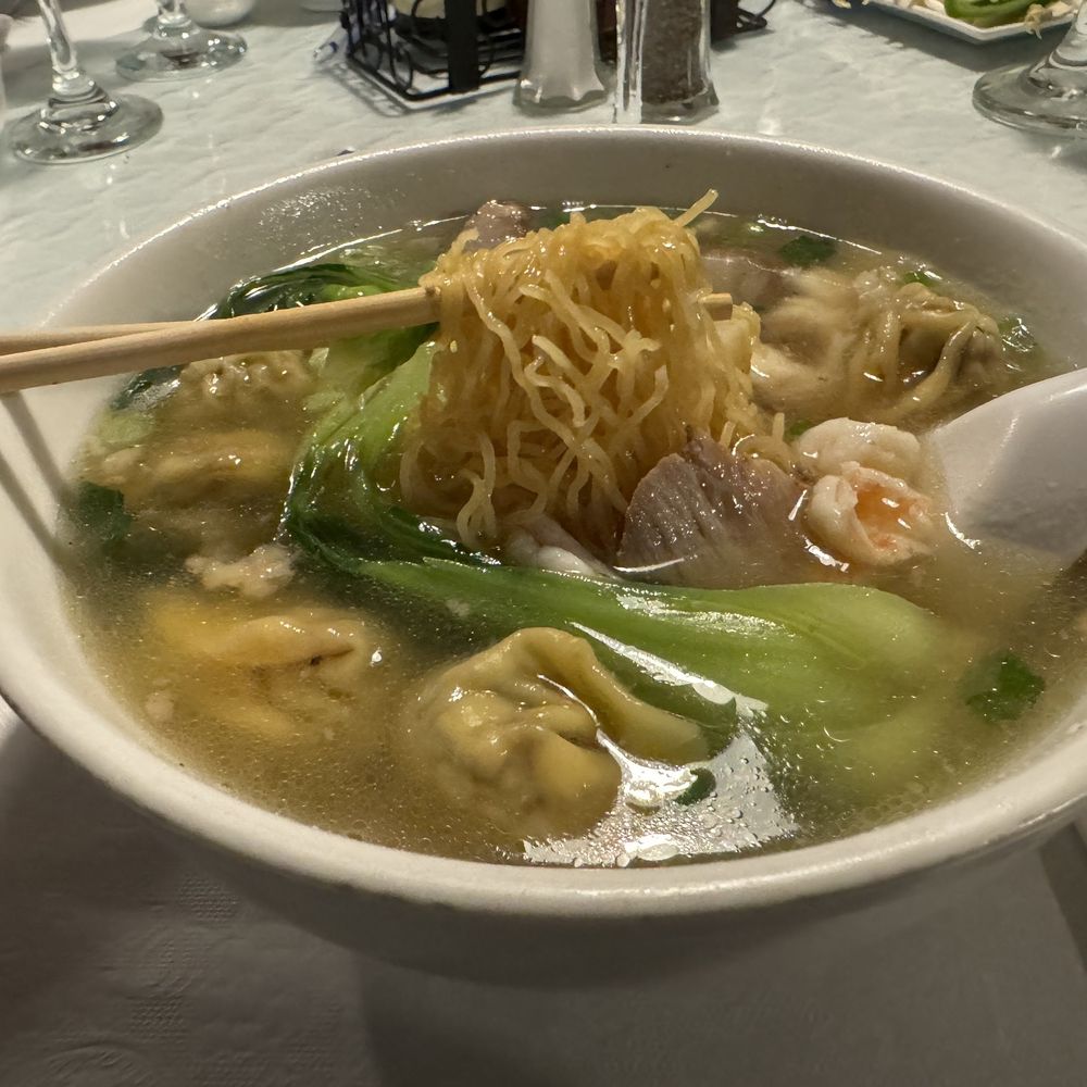 Cre-Asian - Wonton and Egg Noodles Soup - Vietnamese Near Me - South Bend, Indiana Cre-Asian - Wonton and Egg Noodles Soup - Vietnamese Near Me - South Bend, Indiana
