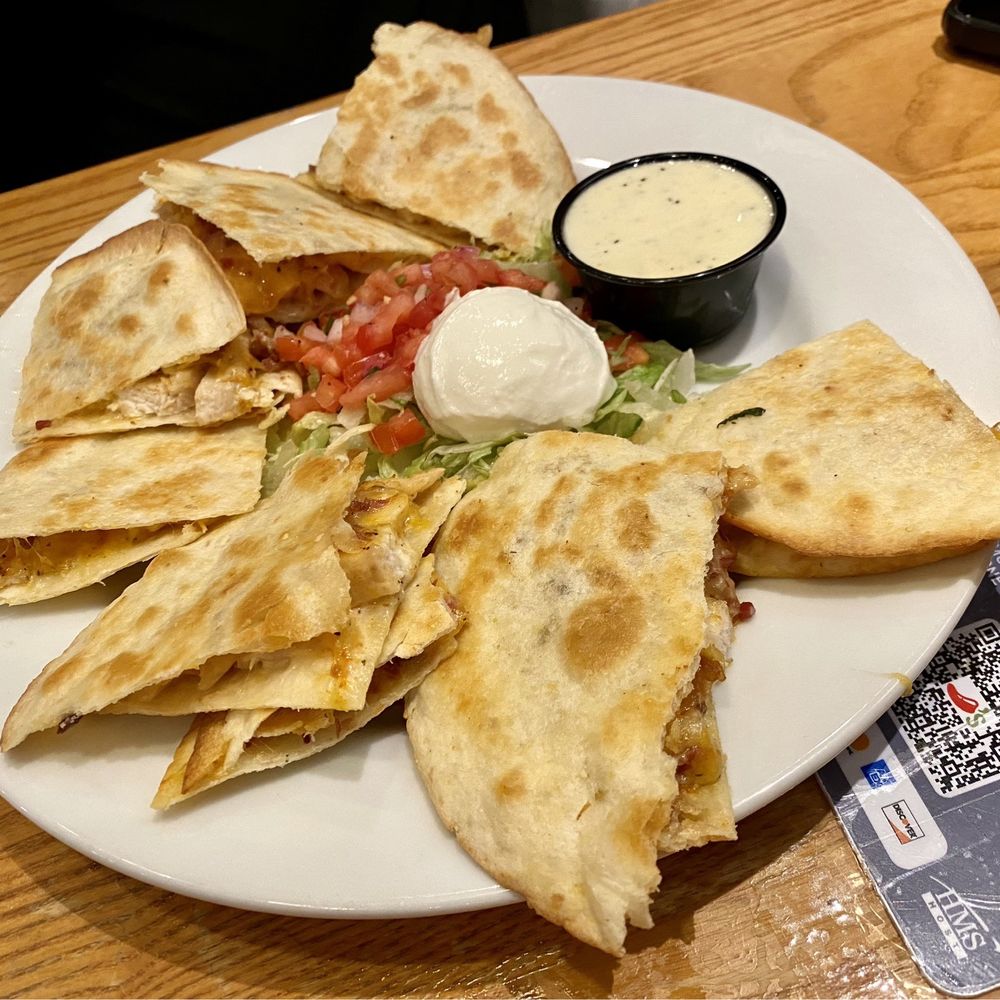 Chicken Bacon Ranch Quesadillas Chicken Bacon Ranch Quesadillas