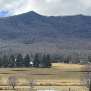 Third Day Kitchen - Great views - Cafes Near Me - Jefferson, North Carolina