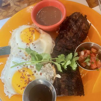 Uncle Mike's Place - Breakfast & Brunch Near Me - Chicago, Illinois