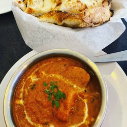 Butter Chicken and Garlic Naan