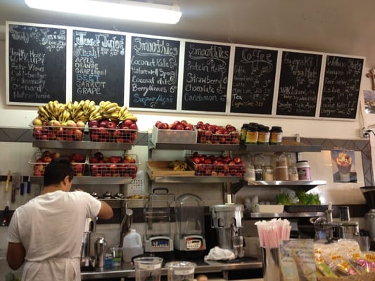 Naturewell Vegan Juice & Smoothies by null