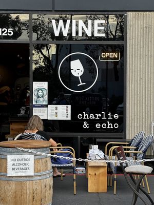Charlie & Echo by null