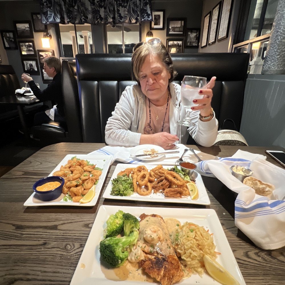 Havana's - Cha-Cha Salmon, Crispy Calamari, Volcano Shrimp - Seafood Near Me - Carolina Beach, North Carolina Havana's - Cha-Cha Salmon, Crispy Calamari, Volcano Shrimp - Seafood Near Me - Carolina Beach, North Carolina