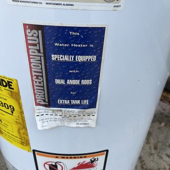 Houston Water Heaters - Old water heater - Water Heater Installation/Repair Near Me - Houston, Texas Houston Water Heaters - Old water heater - Water Heater Installation/Repair Near Me - Houston, Texas