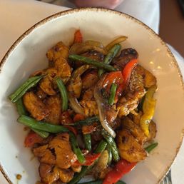 Ga Xao Xa Ot - Spicy Chicken Stir-fry *contains Fish