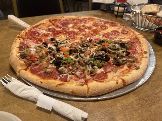 ROMA ITALIAN BISTRO - Updated December 2025 - 28 Photos & 33 Reviews ...