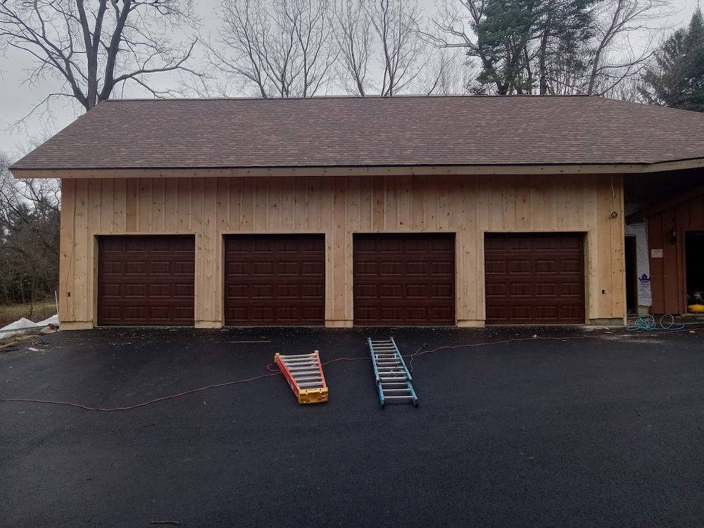 Art's Garage Door - Garage Door Contractor in Troy, VT