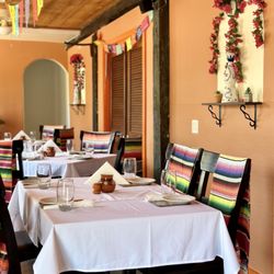 Los Machetes - Dining Room