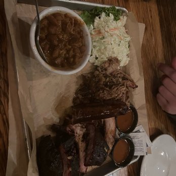 Devils Backbone Brewing Company - BBQ Platter - American Near Me - Roseland, Virginia