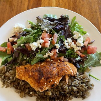 Zovs - Moroccan Spiced Salmon Salad - New American Near Me - Irvine, California Zovs - Moroccan Spiced Salmon Salad - New American Near Me - Irvine, California