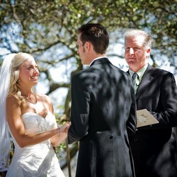 Rev Beck - Mountain Winery wedding #revstevebeck - Officiants Near Me Rev Beck - Mountain Winery wedding #revstevebeck - Officiants Near Me