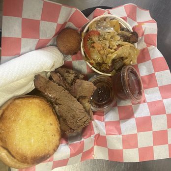 Smoke N Roll BBQ - Barbeque Near Me - Shawnee, Kansas Smoke N Roll BBQ - Barbeque Near Me - Shawnee, Kansas