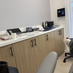Waiting for DR. SIRAKI