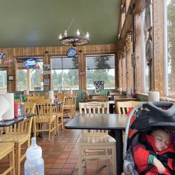 Jim Bob's Chuck Wagon - How can this place be empty?