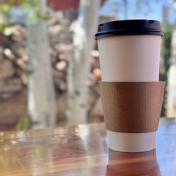 Val's Workshop & Coffee Lounge - Vanilla latte