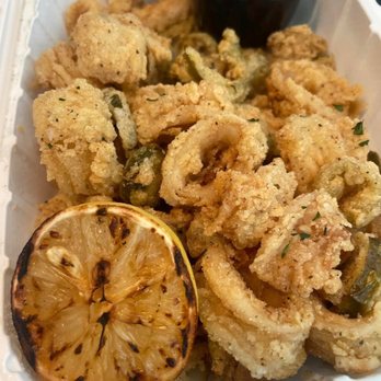 Mad Chef Kitchen And Bar - New American Near Me - Ellicott City, Maryland