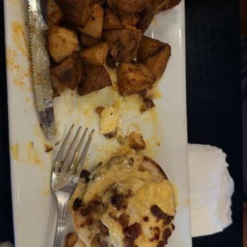 Toast Coffeehouse - Eggs Benedict - Breakfast & Brunch Near Me - Long Beach, New York