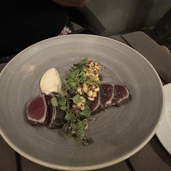 Basalt - Seared ahi - New American Near Me - Honolulu, Hawaii