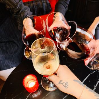 Sweet Red Bistro - Wine Bars Near Me - Albany, Oregon
