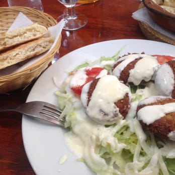 La Cueva - Falafel al plato, con pan. - Kebab Near Me - Valencia, V La Cueva - Falafel al plato, con pan. - Kebab Near Me - Valencia, V