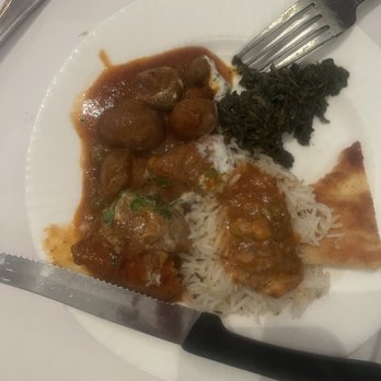 The Helmand - Lamb Lawand with rice and a tomato base sauce and spices - Afghan Near Me - Baltimore, Maryland The Helmand - Lamb Lawand with rice and a tomato base sauce and spices - Afghan Near Me - Baltimore, Maryland
