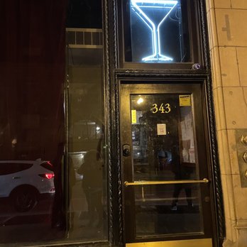 Brando's Speakeasy - Karaoke Near Me - Chicago, Illinois