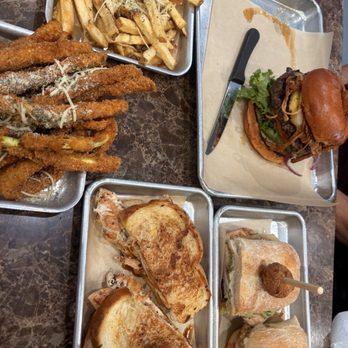Billy Roys Burger - Burgers Near Me - Fremont, California Billy Roys Burger - Burgers Near Me - Fremont, California